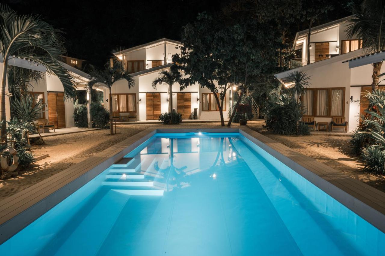 Panwa Beach The Mooring Resort מראה חיצוני תמונה